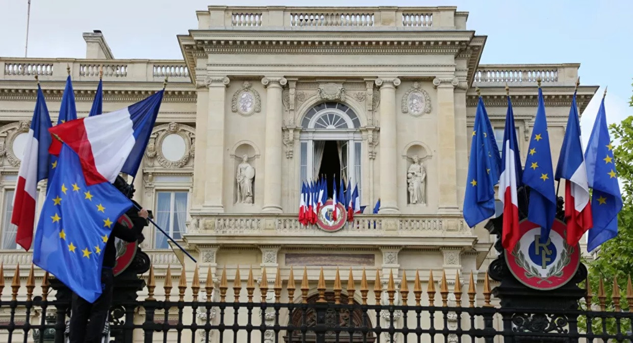 Nga - Pháp thảo luận về an ninh toàn cầu