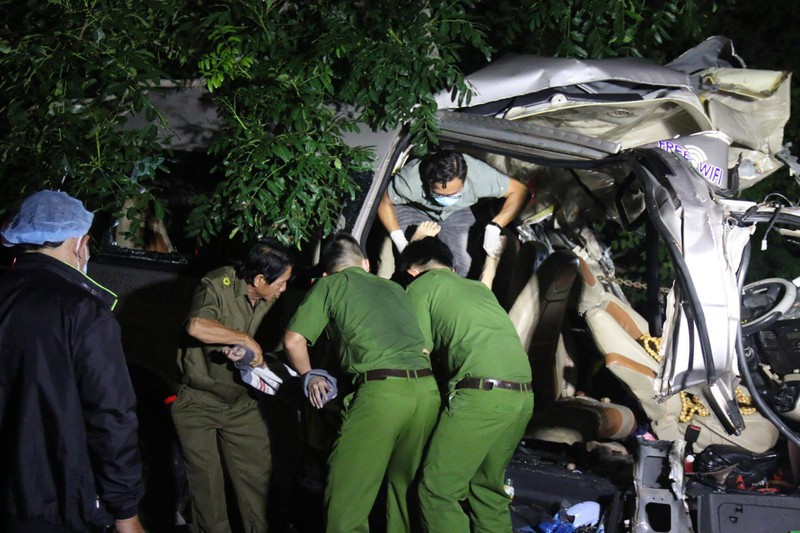 Tai nạn nghiêm trọng ở Bình Thuận, 8 người tử vong