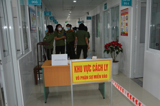 Khởi tố vụ án tổ chức đưa người nhập cảnh trái phép vào Việt Nam