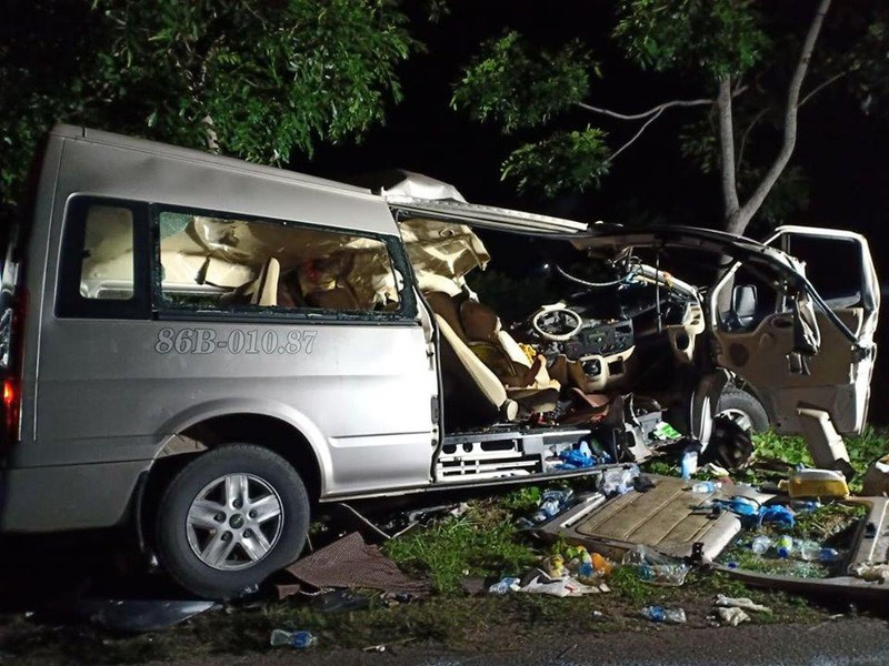 Tai nạn nghiêm trọng ở Bình Thuận, 8 người tử vong