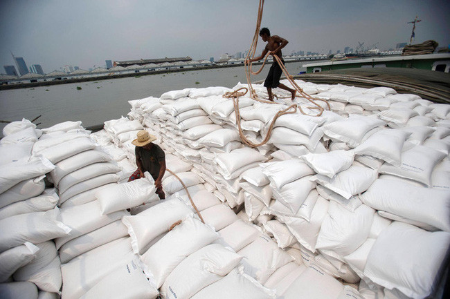 Việt Nam sắp vượt Thái Lan giành vị trí xuất khẩu gạo lớn thứ 2 thế giới