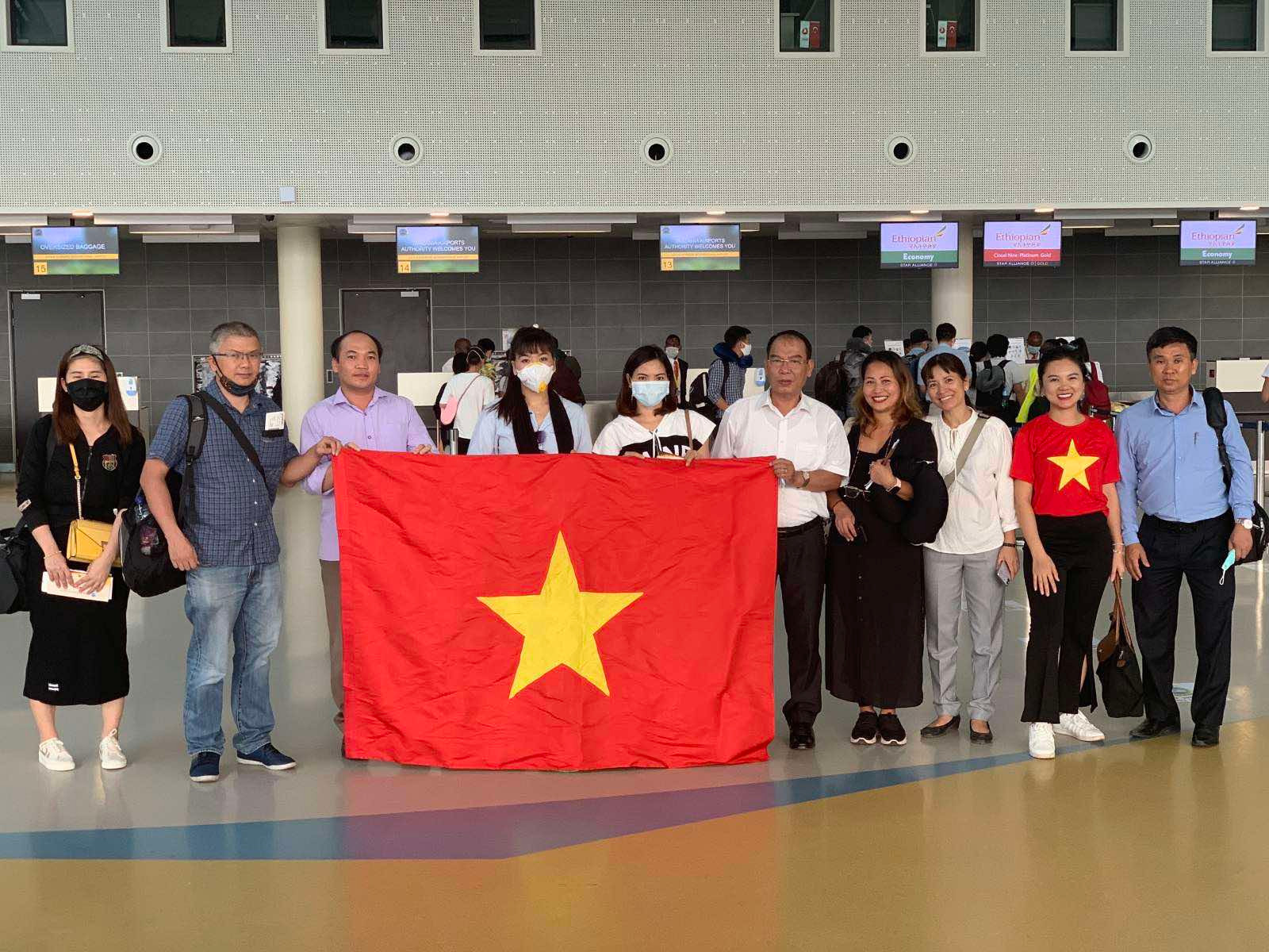 Thêm chuyến bay chở gần 270 công dân Việt Nam từ châu Âu, châu Phi về nước