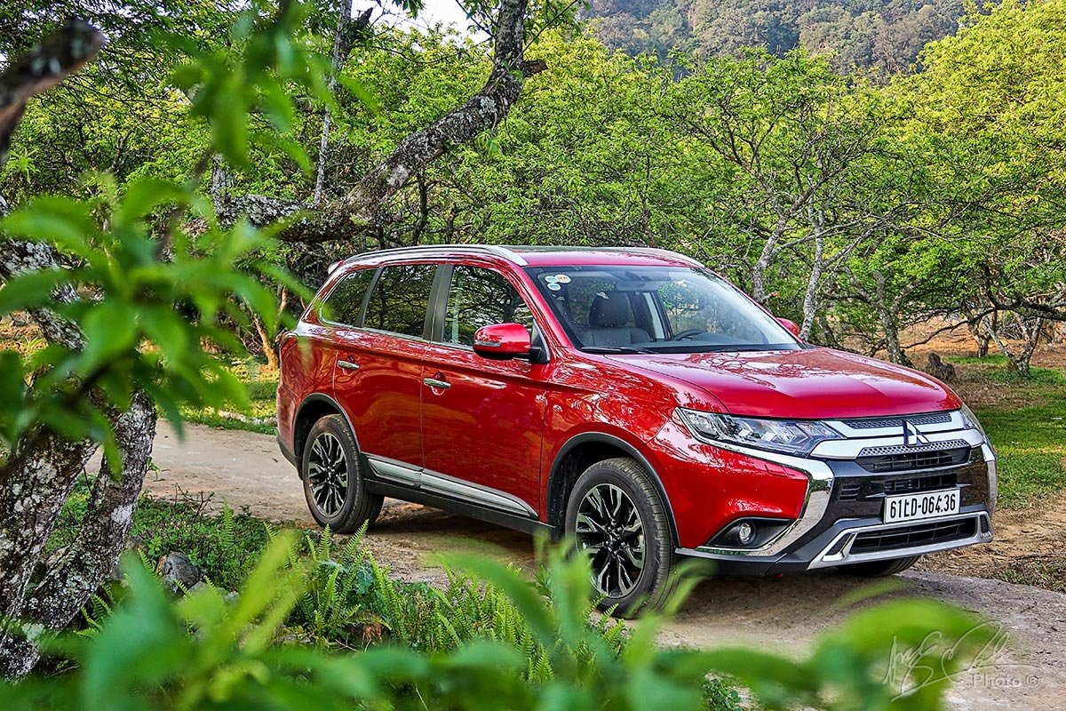 Mitsubishi ra mắt Outlander 2020 2.4 CVT phiên bản nâng cấp