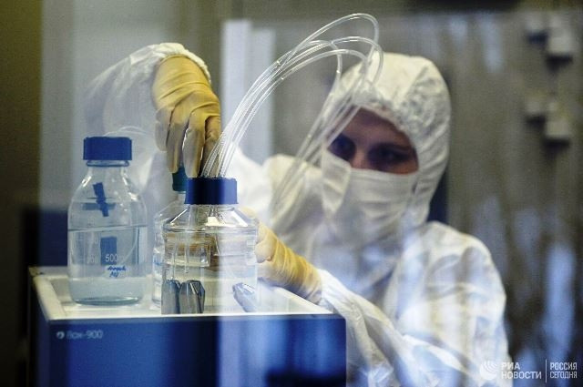 Nga: Phát triển vaccine COVID-19 đầu tiên cũng như việc phóng vệ tinh vào vũ trụ