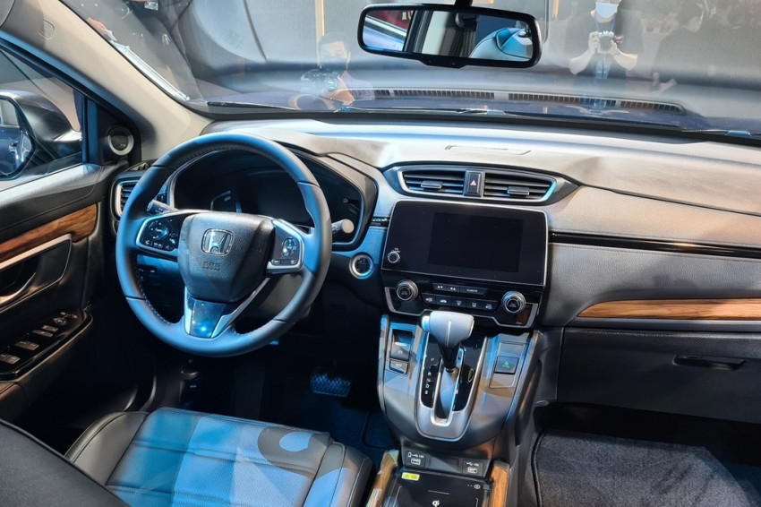 Honda CR-V 2020 ra mắt tại thị trường Việt Nam có giá từ 998 triệu đồng