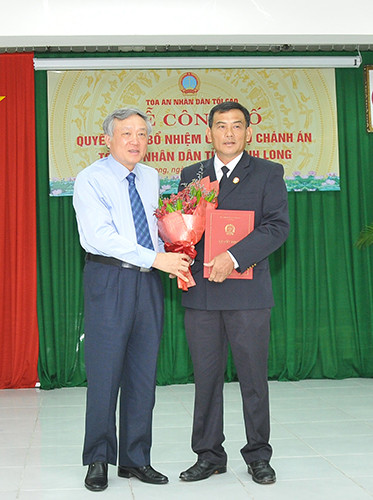 anh-1-clxh-w373-h500.jpg