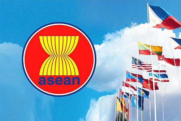 Các Bộ trưởng Ngoại giao ASEAN ra Tuyên bố riêng về hòa bình và an ninh khu vực