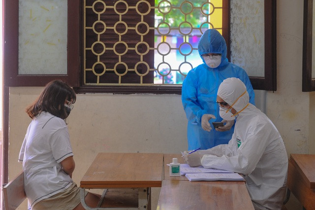 Thêm 2 ca mắc mới Covid-19, Hà Nội ghi nhận bệnh nhân thứ 7 - 1