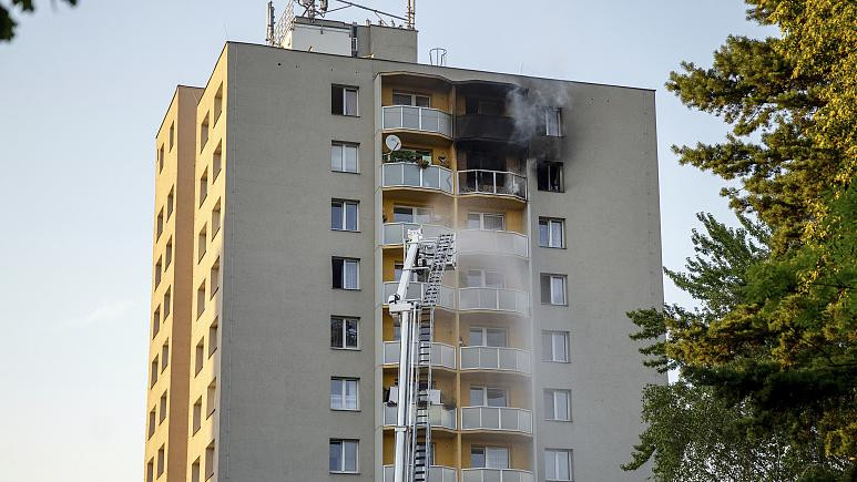 Cháy lớn tại chung cư ở Czech, ít nhất 21 người thương vong