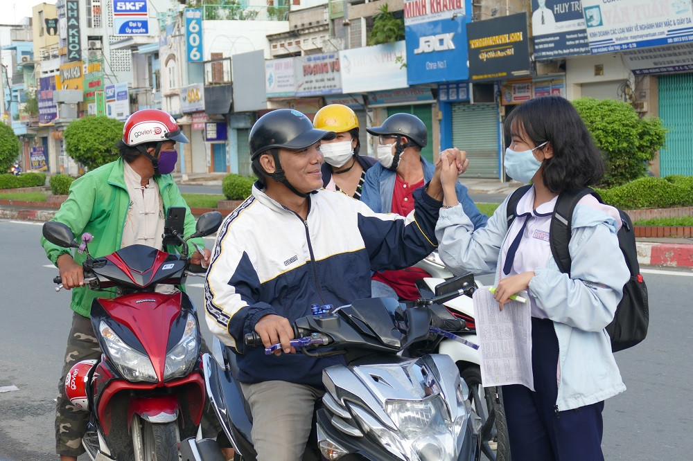 p1390944-w1000-h666.JPG