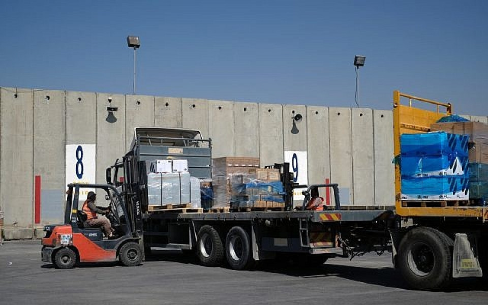 Israel đóng cửa ngõ giao thương chính với Dải Gaza