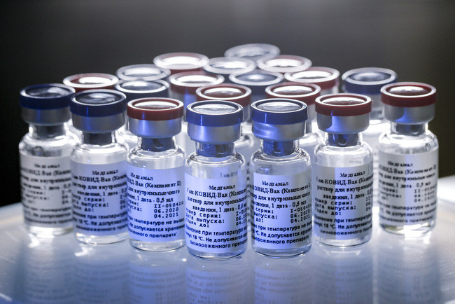 Tin vắn thế giới ngày 12/8: Hơn 20 nước đặt hàng vaccine COVID-19 Sputnik V của Nga