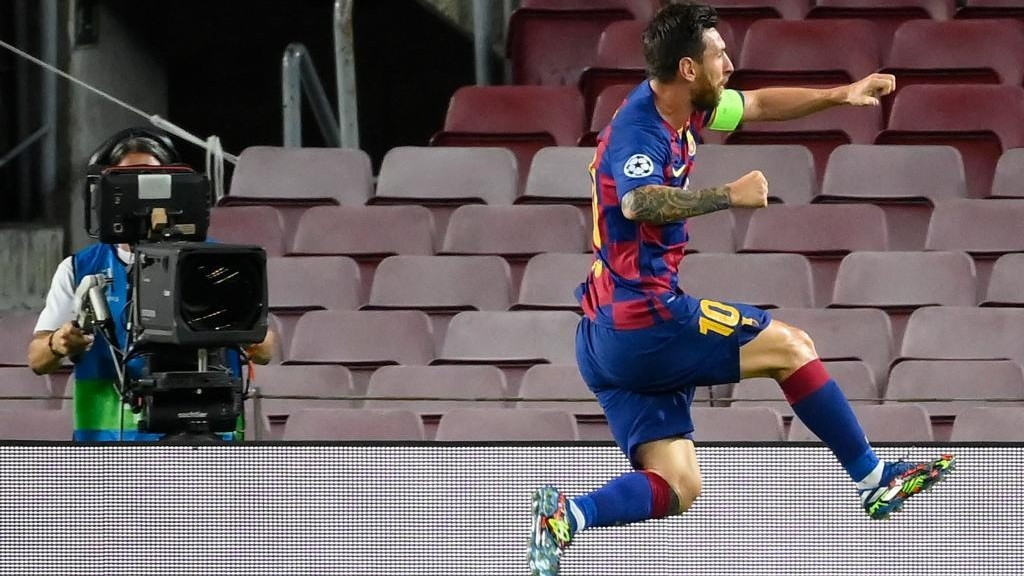 Lionel Messi áp sát top 1 trong cuộc đua “Vua xỏ háng”