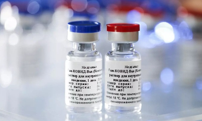 Vaccine Covid-19 của Nga do Viện Gamaleya của Moskva phát triển trong bức ảnh ngày 6/8. Ảnh: AFP.