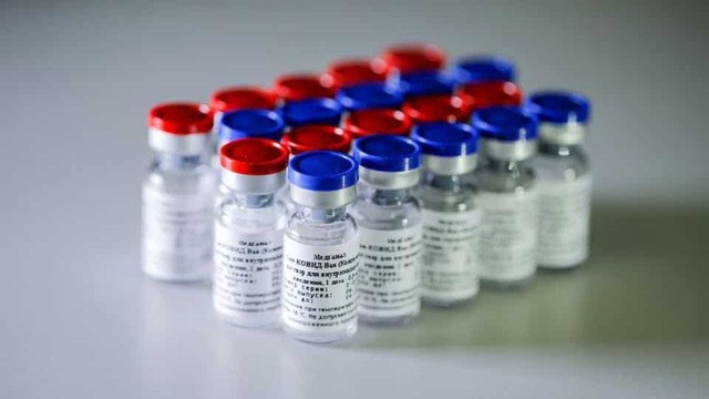 Nga sắp thử nghiệm giai đoạn 3 vắc xin Covid-19 - 1
