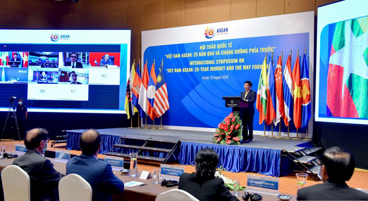 Khai mạc Hội thảo quốc tế Việt Nam-ASEAN: 25 năm và chặng đường phía trước
