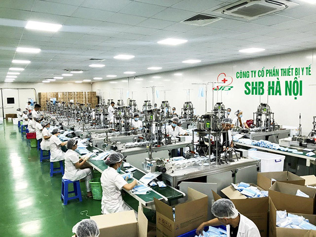 Công ty Cổ phần thiết bị y tế SHB Hà Nội tặng 125.000 chiếc khẩu trang y tế 