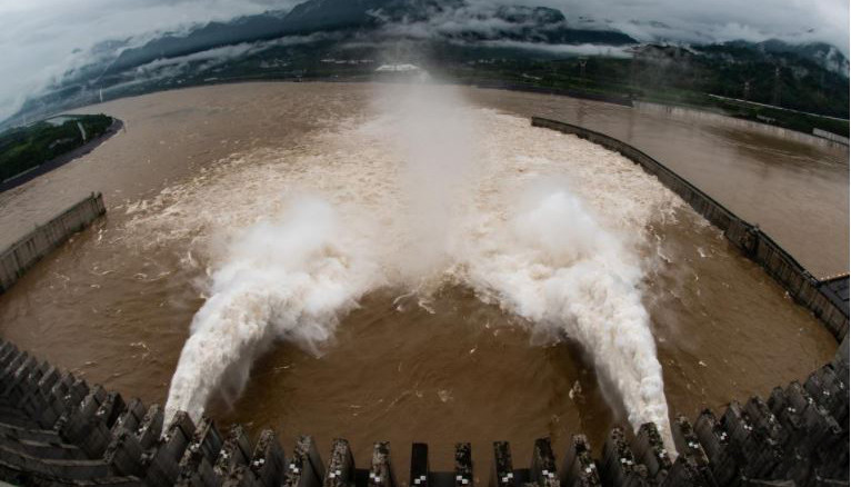 Mực nước tại đập Tam Hiệp của Trung Quốc gần đạt mức tối đa sau những trận mưa lũ