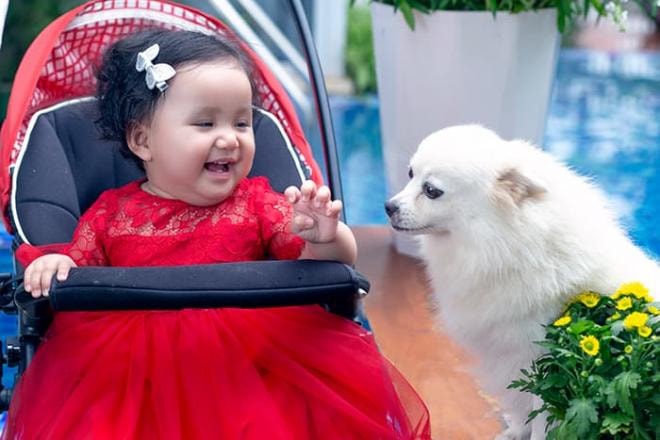 Ca sĩ Ngọc Anh chính thức khoe hình ảnh ngọt ngào bên công chúa thứ hai xinh như búp bê 6