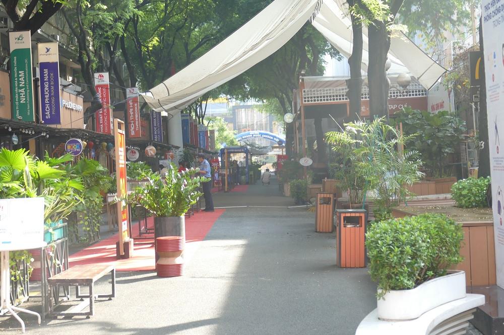 p1400898-w1000-h666.JPG