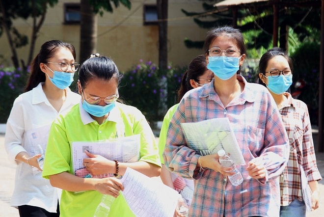 Đề thi môn tiếng Anh có nhiều câu hỏi quen thuộc trong sách giáo khoa