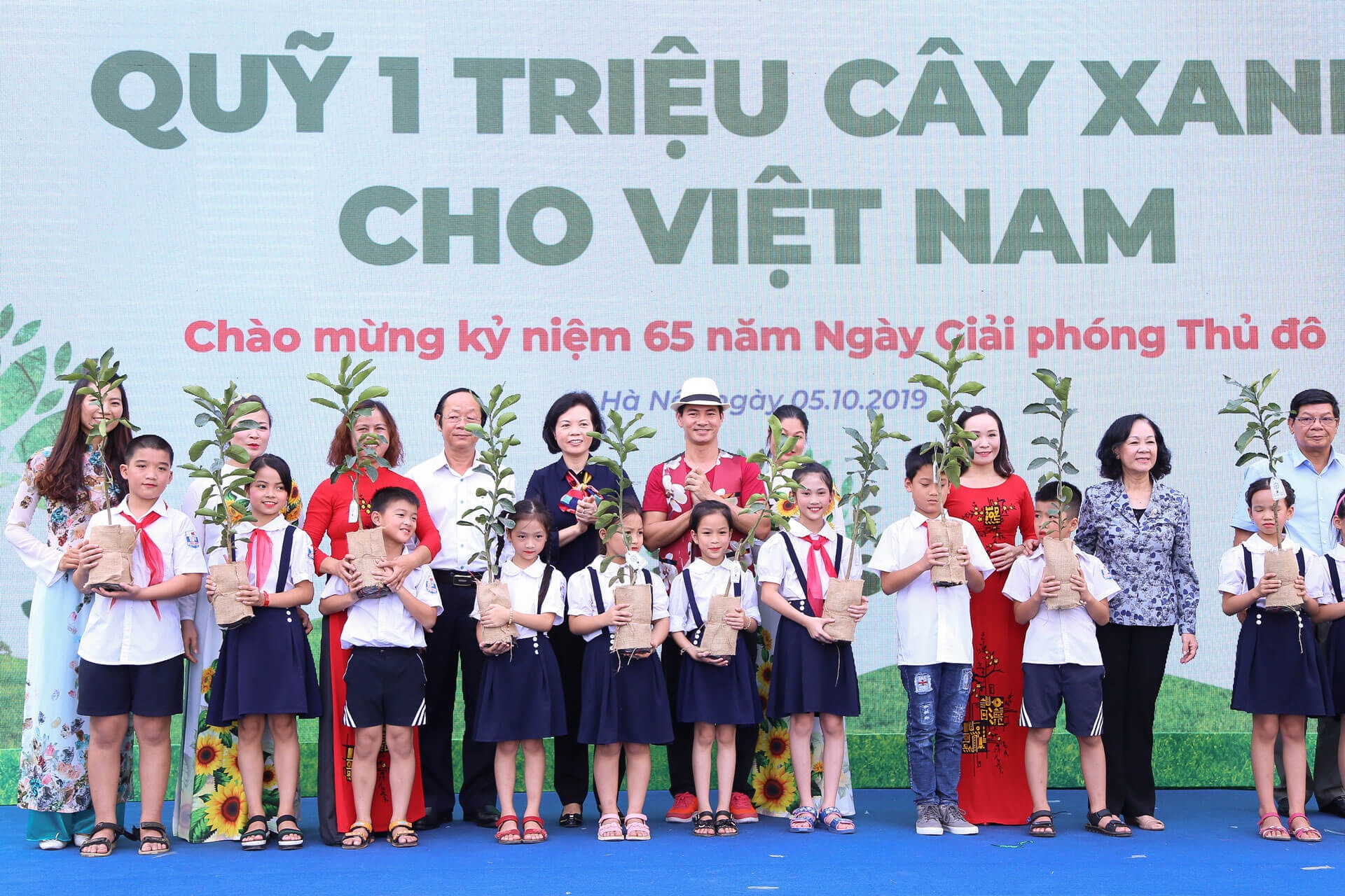 Quỹ 1 triệu cây xanh cho Việt Nam: lan tỏa tình yêu thiên nhiên, môi trường đến với học sinh