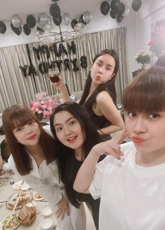 sinh nhật Lưu Thiên Hương 0