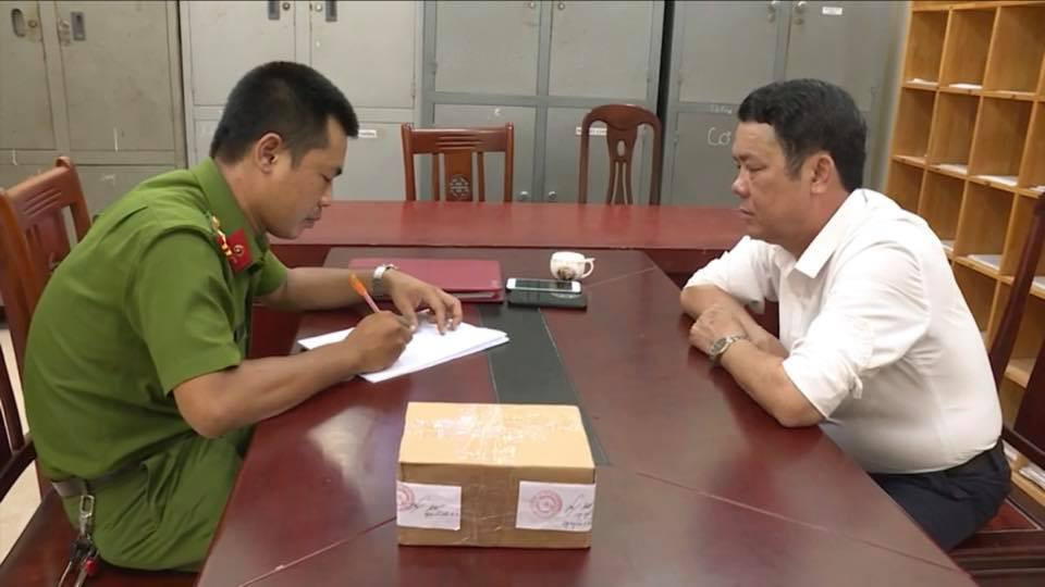 Người đàn ông rút súng dọa bắn tài xế ở Bắc Ninh sẽ bị xử lý thế nào?
