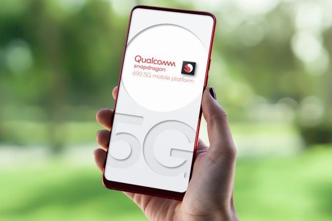 Qualcomm ra mắt chipset 5G cho smartphone giá rẻ