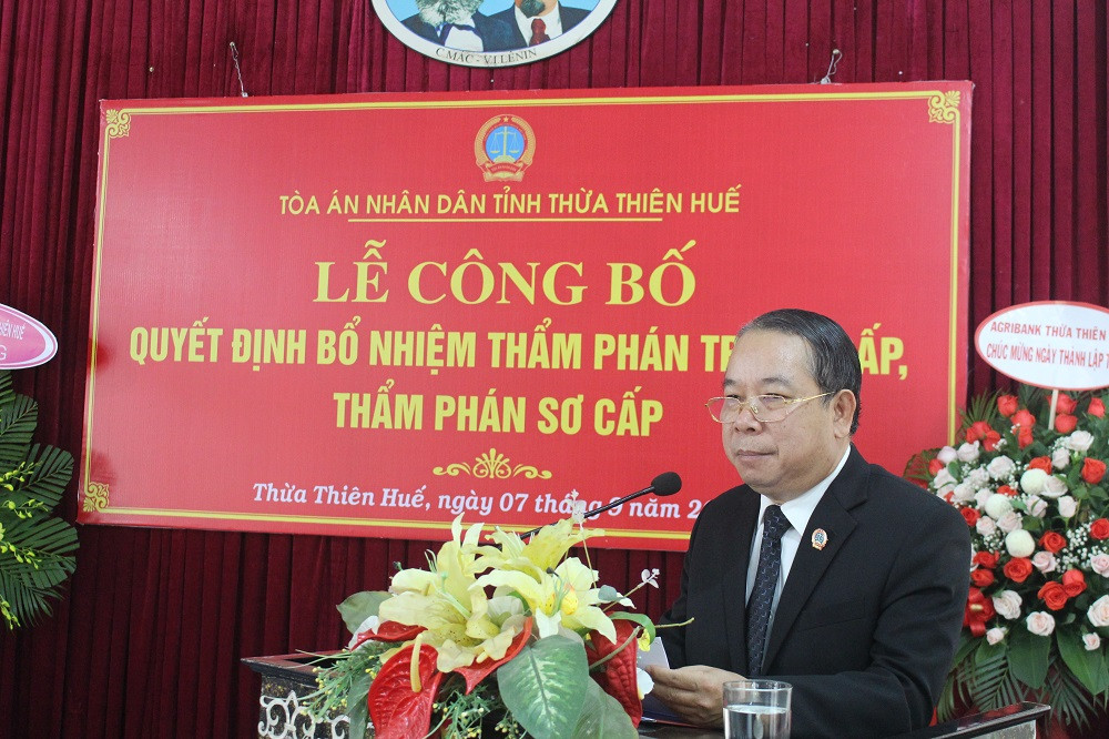 1-w1000-h666.jpg