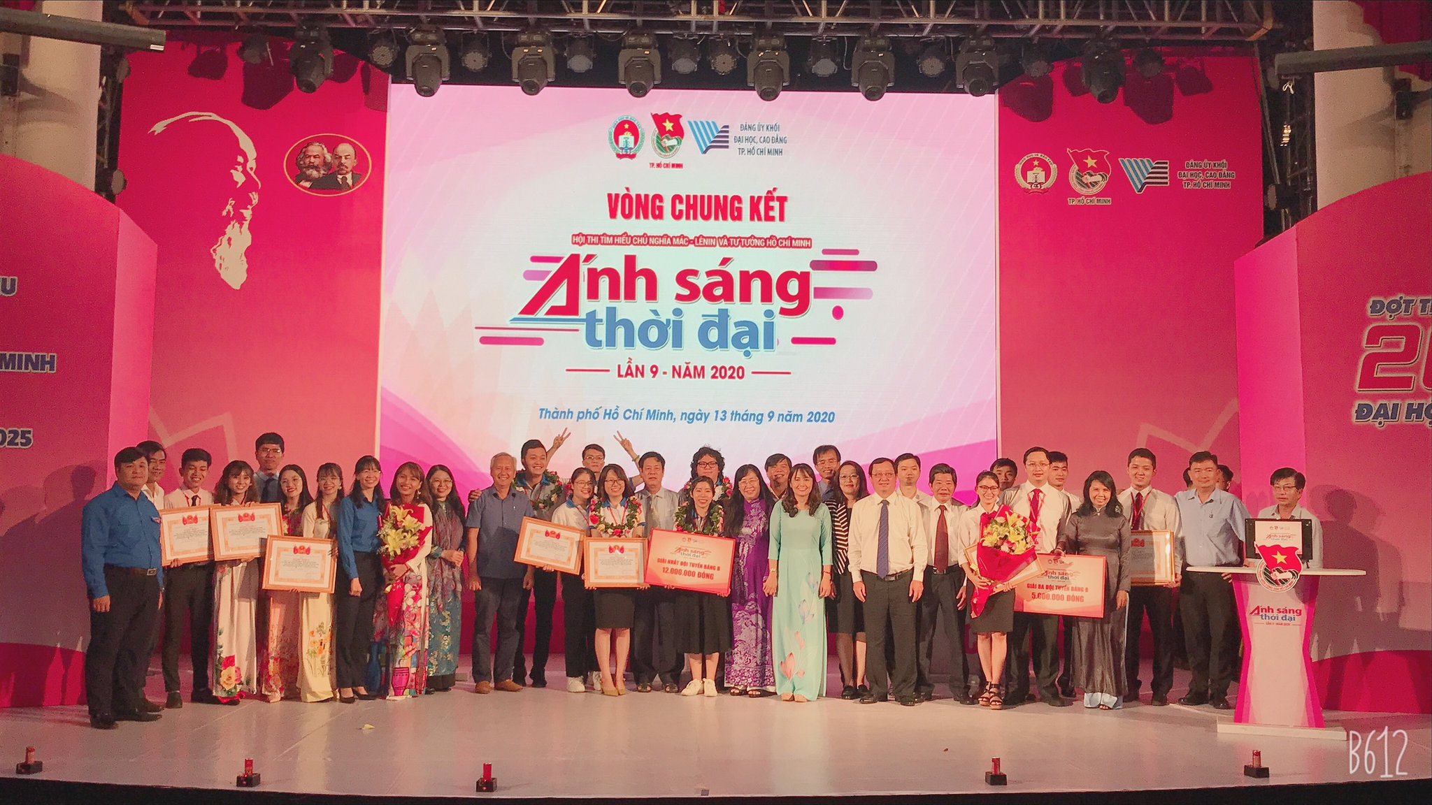 ec1695c5160ae954b01b-w2560-h1440.jpg