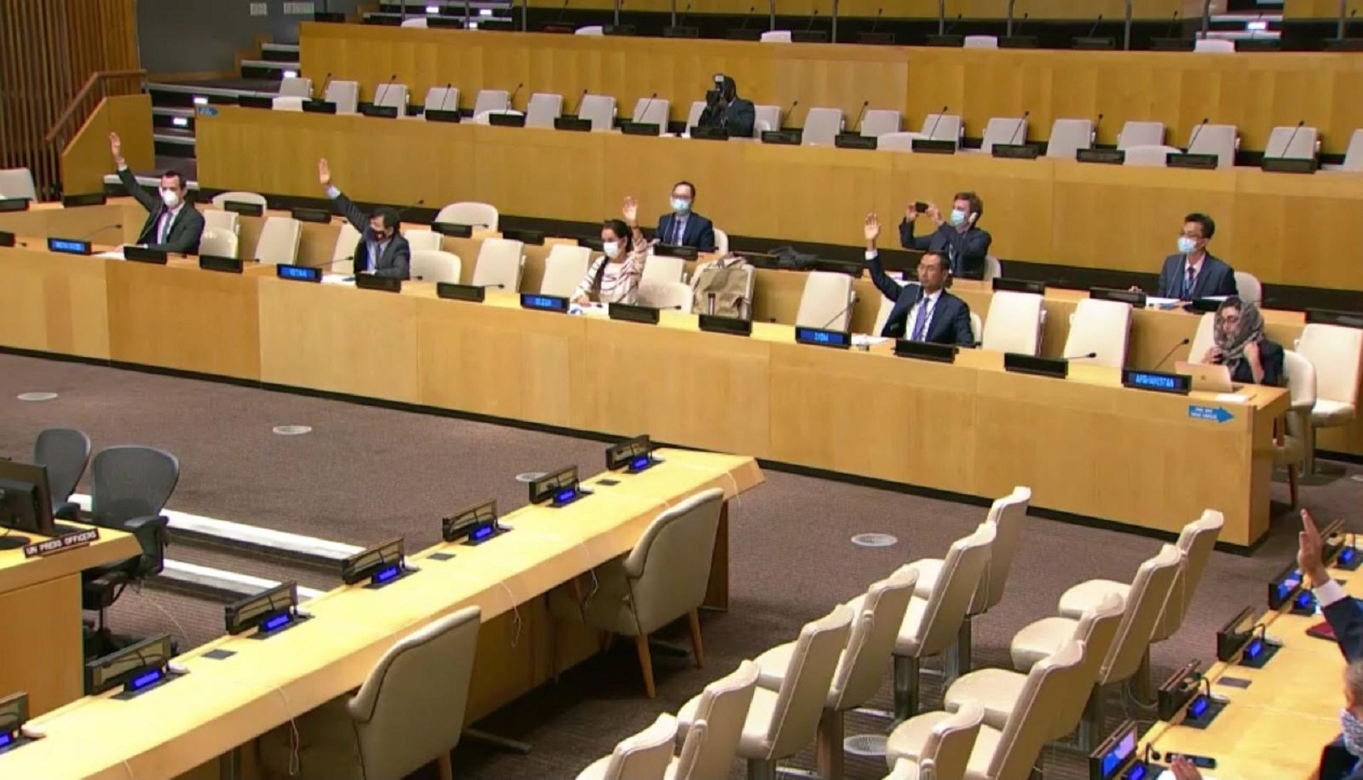 Hội đồng Bảo an thông qua nghị quyết về gia hạn Phái bộ LHQ tại Libya, Afghanistan