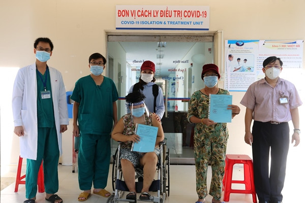 Quảng Nam có thêm 2 ca mắc Covid-19 khỏi bệnh, xuất viện