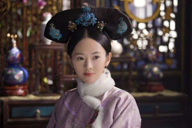 Bị con trai của Trương Quốc Lập bạo hành dã man để rồi 'rũ bùn' trở lại đỉnh cao sự nghiệp, bây giờ kết hôn với người chồng hơn 17 tuổi sống cuộc sống ngọt ngào  12