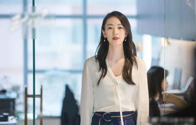 Bị con trai của Trương Quốc Lập bạo hành dã man để rồi 'rũ bùn' trở lại đỉnh cao sự nghiệp, bây giờ kết hôn với người chồng hơn 17 tuổi sống cuộc sống ngọt ngào  8