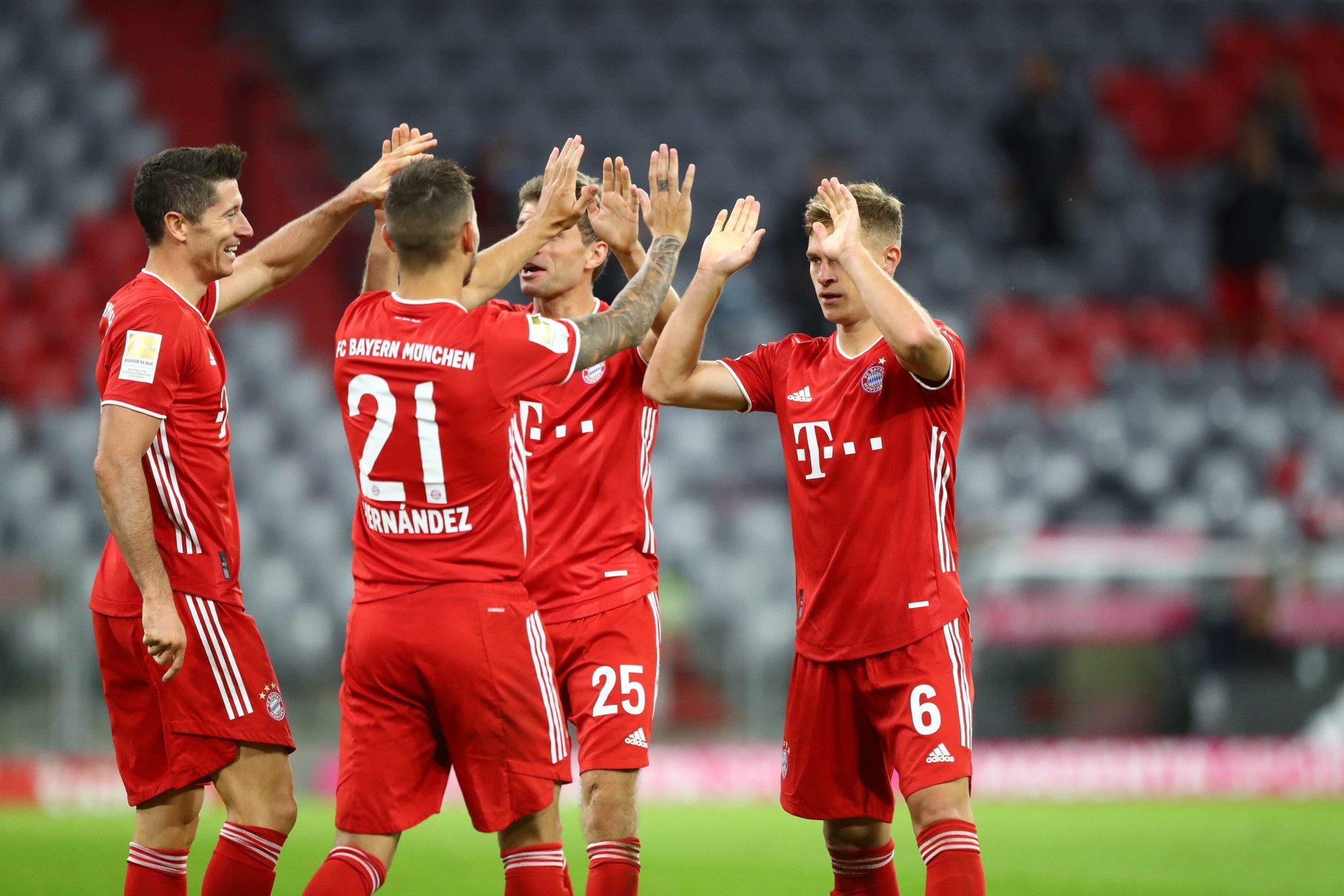 Bayern Munich: Đơn giản là không thể ngăn cản