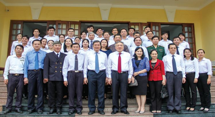 TAND TP. Cần Thơ - 44 năm xây dựng và trưởng thành TAND TP. Cần Thơ - 44 năm xây dựng và trưởng thành