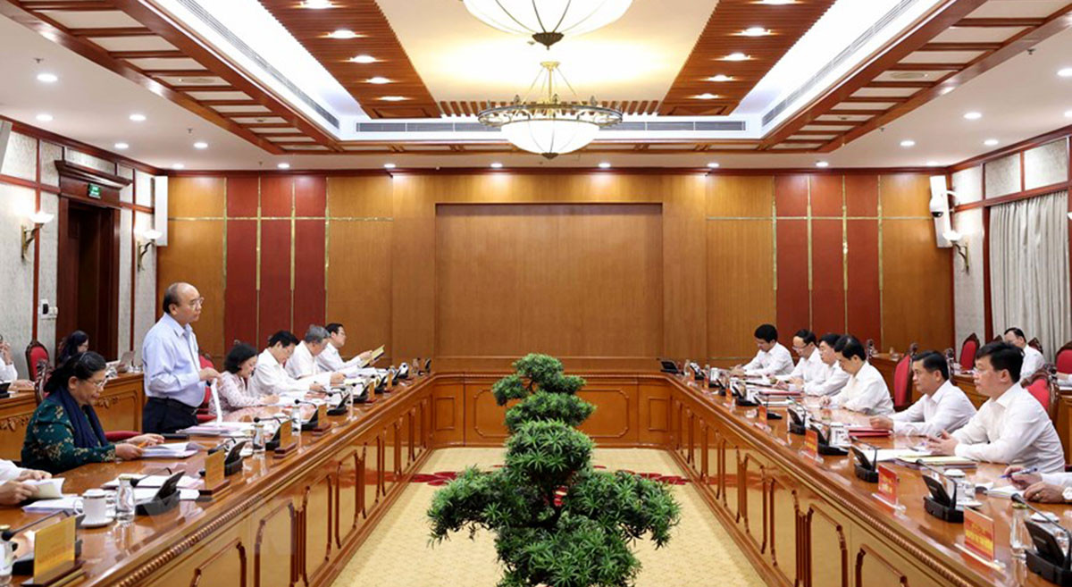 Bộ Chính trị làm việc về phương án nhân sự với 20 đảng bộ trực thuộc Trung ương 