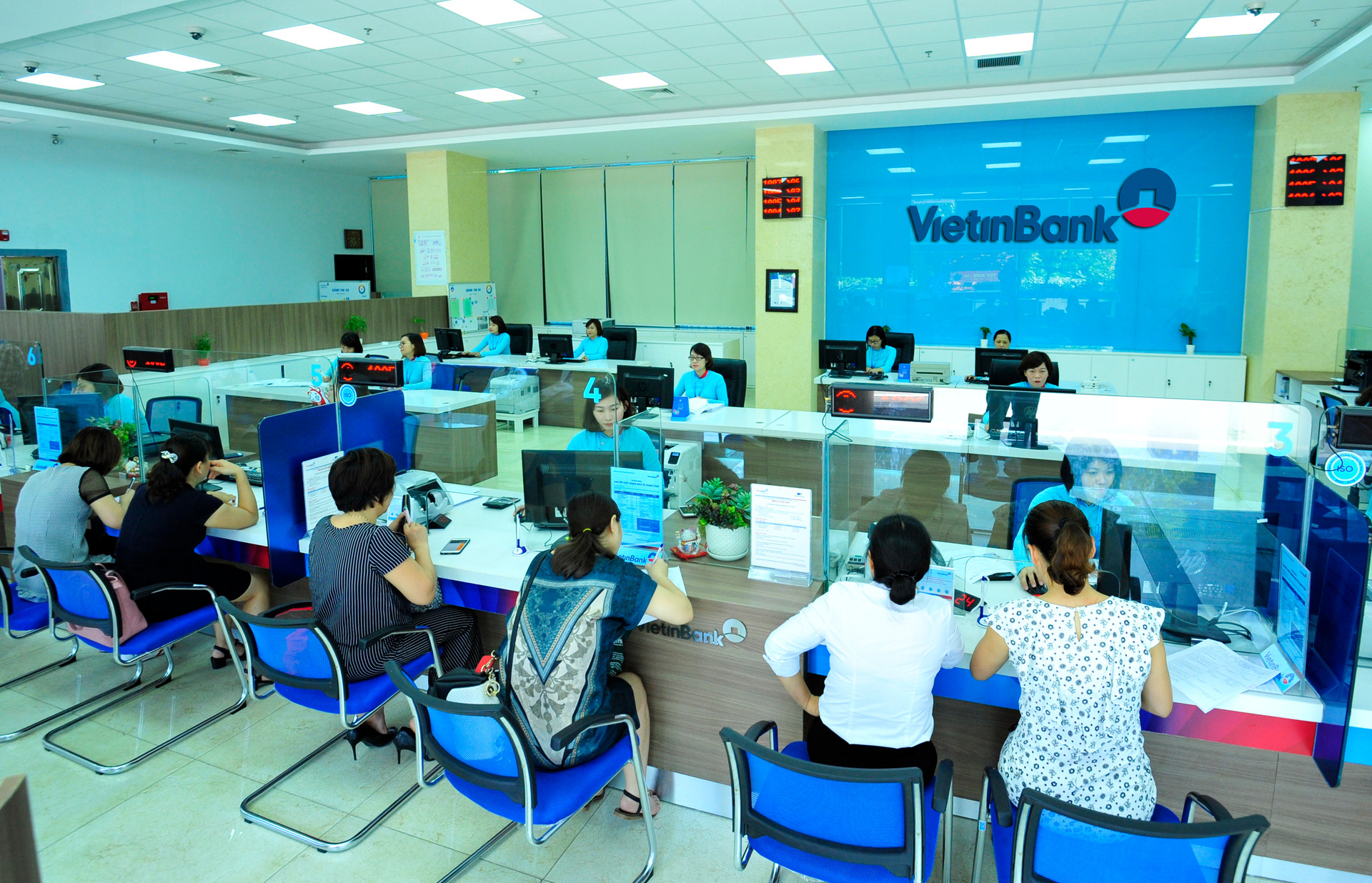 VietinBank tiên phong trong thanh toán trực tuyến trên Cổng Dịch vụ công Quốc gia