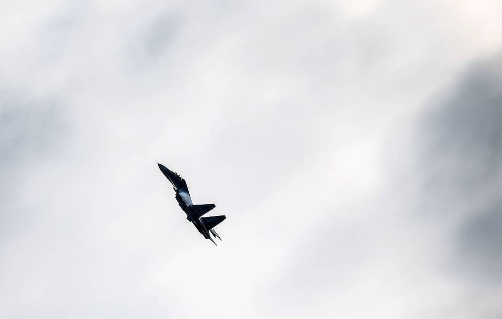 Máy bay chiến đấu Su-30 bị rơi ở Nga 