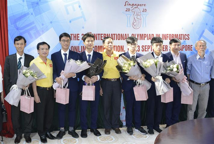 Đội tuyển Việt Nam đoạt 4 huy chương Olympic Tin học quốc tế năm 2020