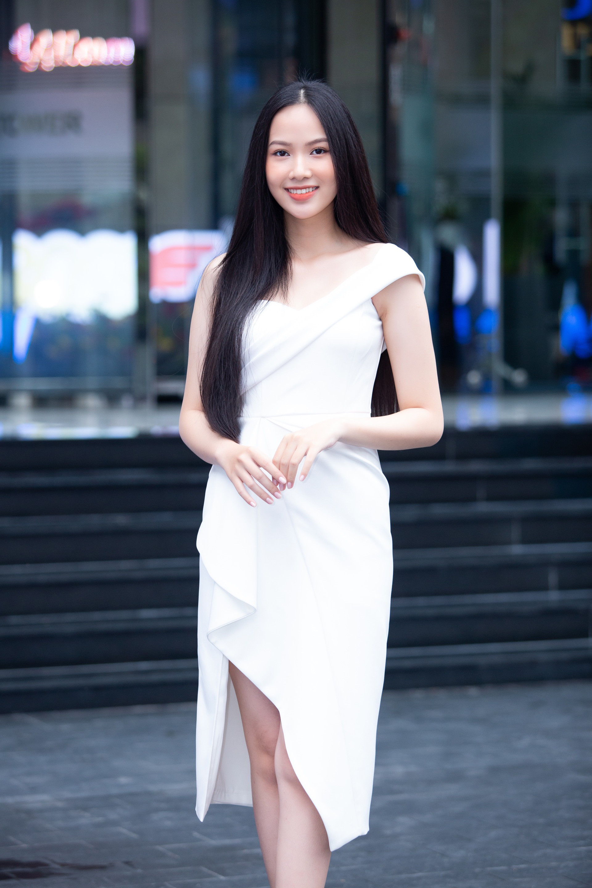 30 cô gái đầu tiên lọt vào Bán kết Hoa hậu Việt Nam 2020 - Ảnh 11.
