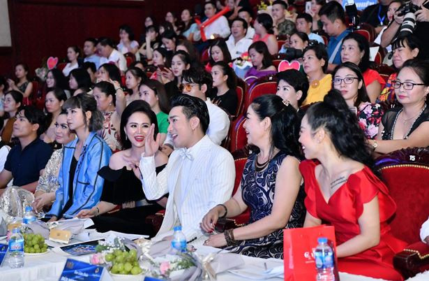 Ca sĩ Quang Hà tìm kiếm gương mặt nữ doanh nhân truyền cảm hứng
