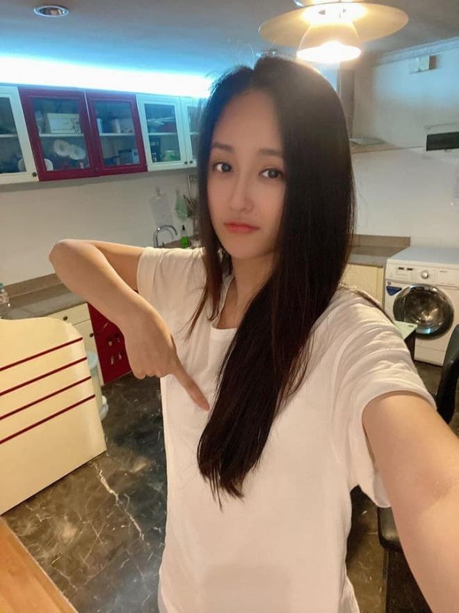 Mai Phương Thúy 0