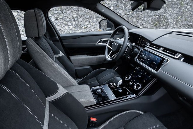 Range Rover Velar 2021 cải tiến nội thất sang chảnh hơn