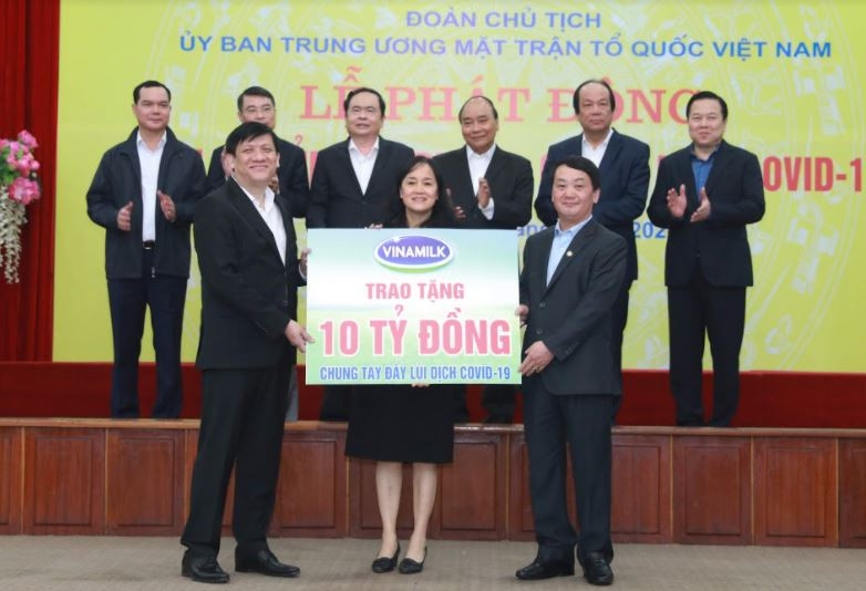 Vinamilk dẫn đầu bảng xếp hạng Top 10 thương hiệu mạnh nhất Việt Nam, thuộc Top 1000 thương hiệu hàng đầu châu Á