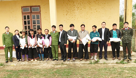  TAND huyện Mộc Châu: Tuyên truyền đấu tranh phòng chống tội phạm qua các phiên tòa lưu động