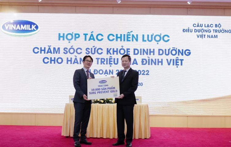 Vinamilk đẩy mạnh hợp tác để chăm sóc sức khỏe cho hàng triệu trẻ em và người cao tuổi Việt Nam