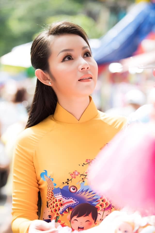 con gái nuôi của Hoàng Mập 2