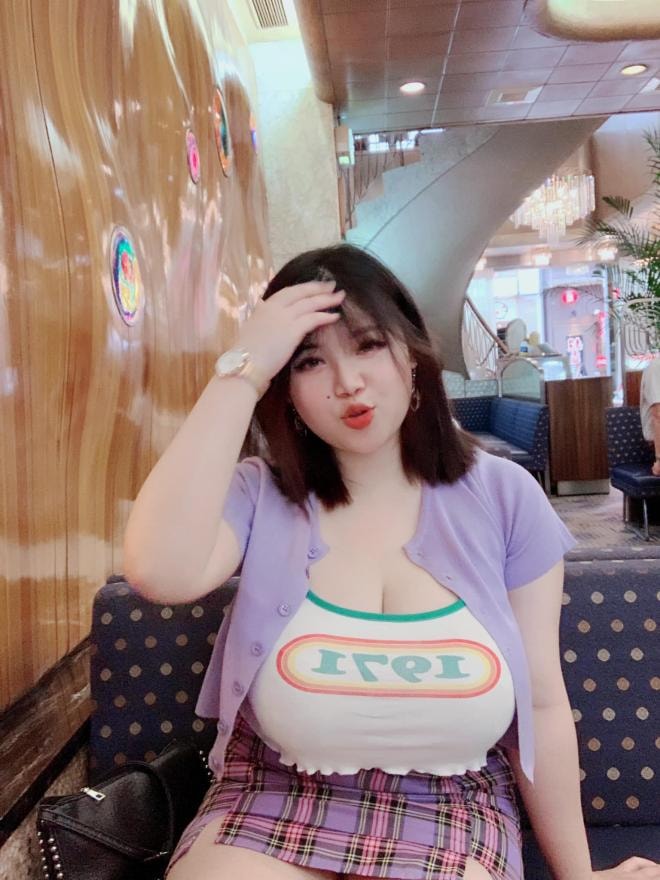 cô nàng ngực khủng ở Hải Dương 8